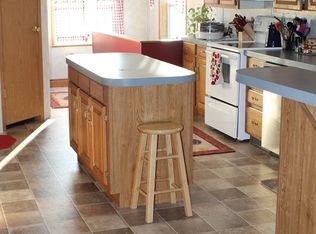 14281 187th Ave, Williamstown, MO 63473