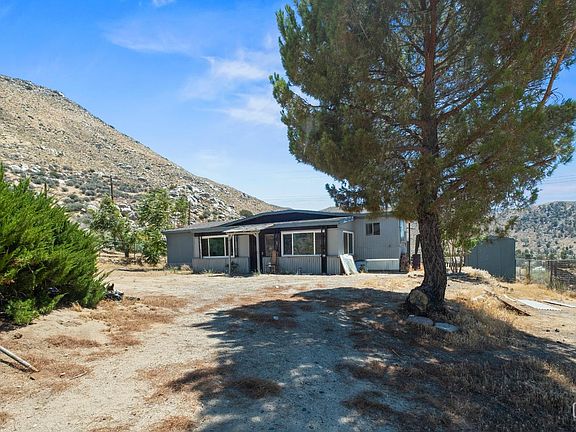 3rd image of 19084 Oliver Ln