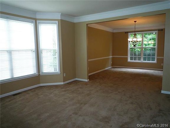 5th image of 845 Brookdale Ln