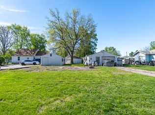 505 Pine St, Normal, IL 61761