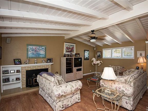 5th image of 25 Gertrude Ln