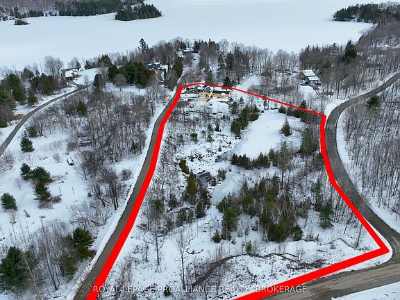 4th image of 1040 Antoine Rd