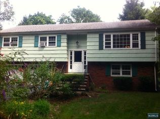 253 Brookside Ave, Ridgewood, NJ 07450