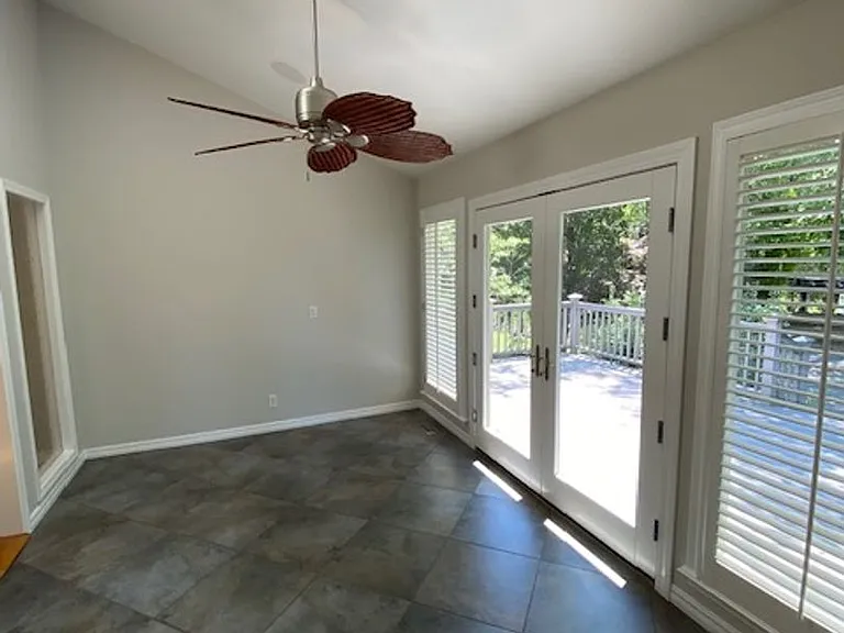 62 W Champions Blvd — Photo 8
