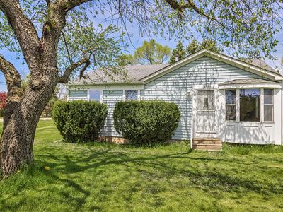 15926 93rd St, Bristol, WI, 53104