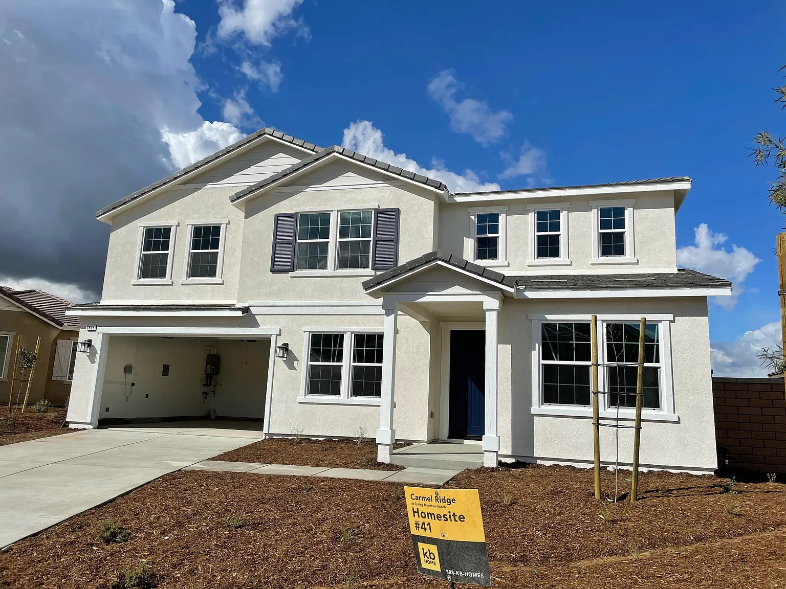6 bed, 3228 sqft, $4,800 — Photo 1
