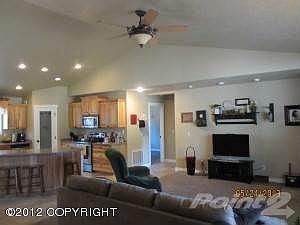 Living Room / Kitchen