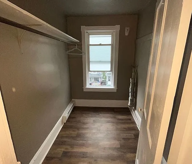 302-304 W Abbott St #304-A — Photo 7