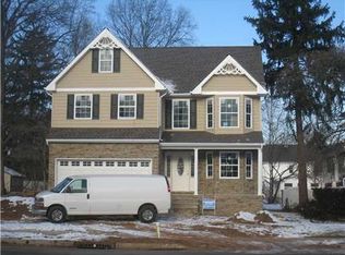 315 Madison Ave, Dunellen, NJ 08812