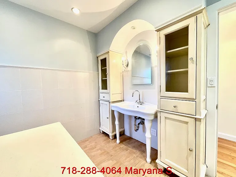 115 Exeter St — Photo 26