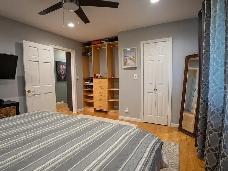 204 Old Country Rd #204 — Photo 18