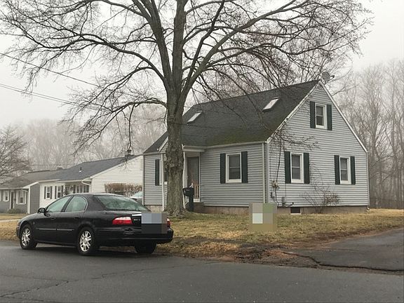 2nd image of 46 Homesdale Ave