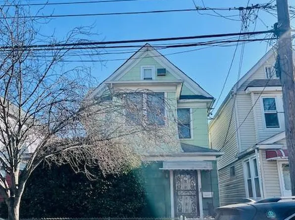 10145 116th Street, Richmond Hill, NY 11419