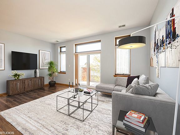 3rd image of 5417 S Melvina Ave APT 302