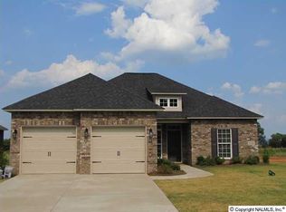 116 Somerset Park Dr, Huntsville, AL 35811