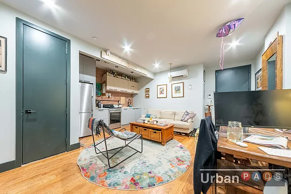 Rented by Urban Pads | media 2