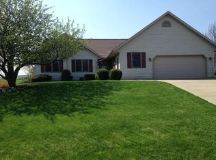 1365 Dallman Ln, Shawano, WI 54166