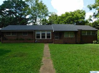 4001 Kenwood Dr NW, Huntsville, AL 35810