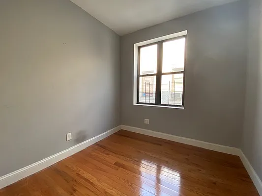 Rented by Corcoran | media 17