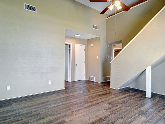 4th image of 2825 Forest Park Blvd #101