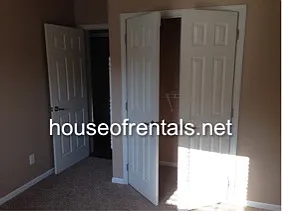 316 Schneider St — Photo 8