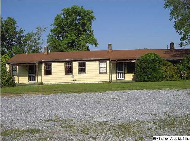 1st image of 156 Parkdale Dr