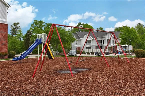 Sterling Park — Photo 14