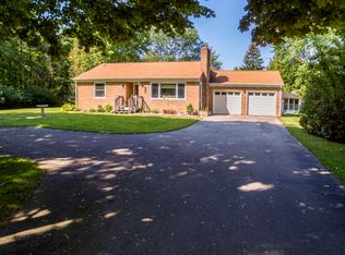 889 Brazeau Ave, Oconto, WI 54153