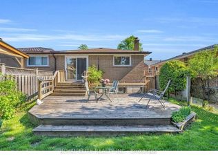 150 Angus Dr, Toronto, ON M2J2X1