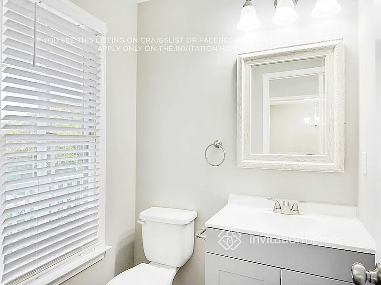 109 Woodsorrell Ct — Photo 23