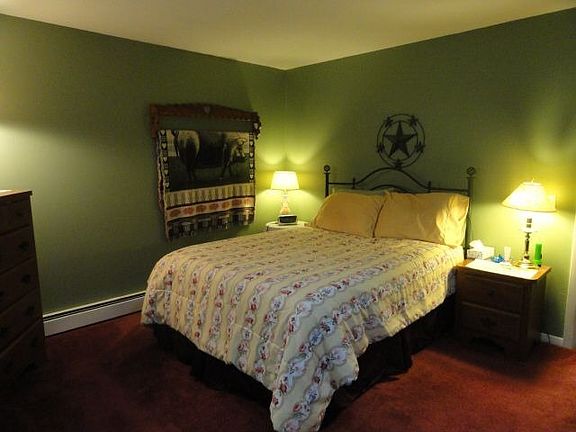 4th image of 125 Crescent Dr