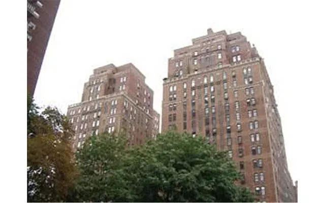 Sold by Douglas Elliman | media 14