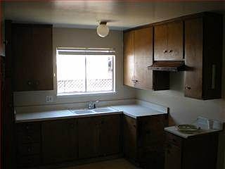 5th image of 881 Linda Vista Ave