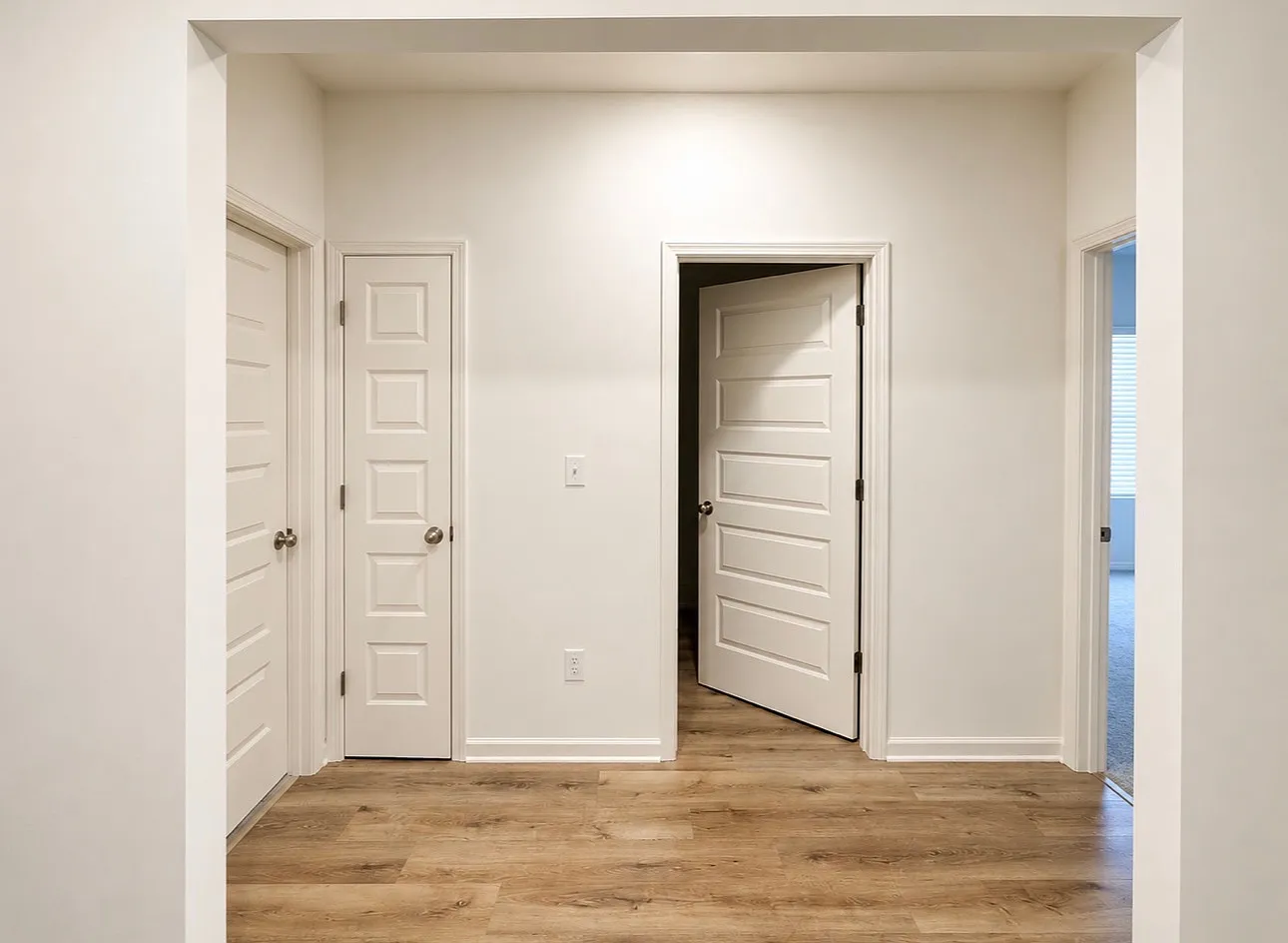 3 bed, 1617 sqft, $2,250 — Photo 2