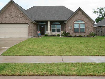 102 Jefferson St, Clute, TX, 77531