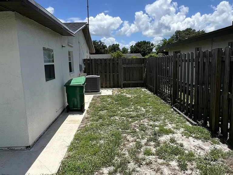 2444 Mercury Dr — Photo 19