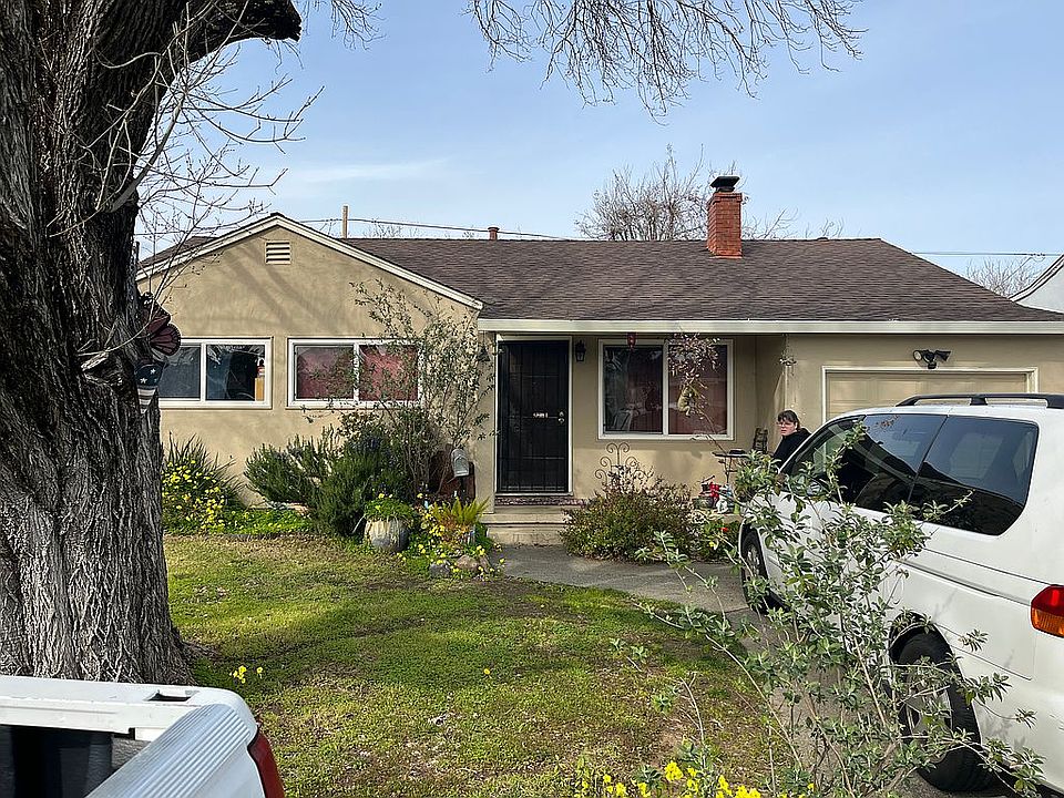 2nd image of 364 W Monte Vista Ave
