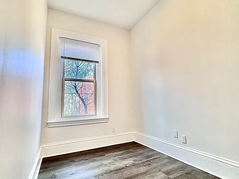 57 Fort Ave #2 — Photo 11