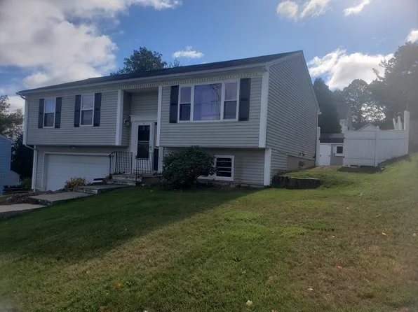 70 4th St, Worcester, MA 01602