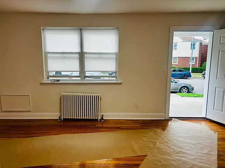 61-52 223rd Pl #A — Photo 4