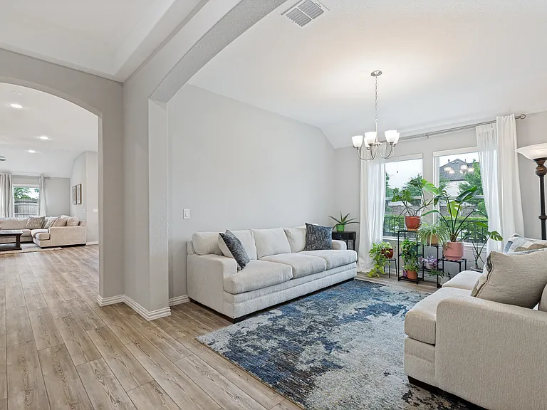3125 Moldboard Dr — Photo 7