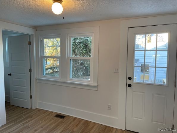 116 E Henry St, Lexington, VA 24450