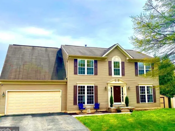 207 Velvet Turf Ct, Glen Burnie, MD 21061