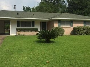 1550 Longfellow Dr, Beaumont, TX 77706
