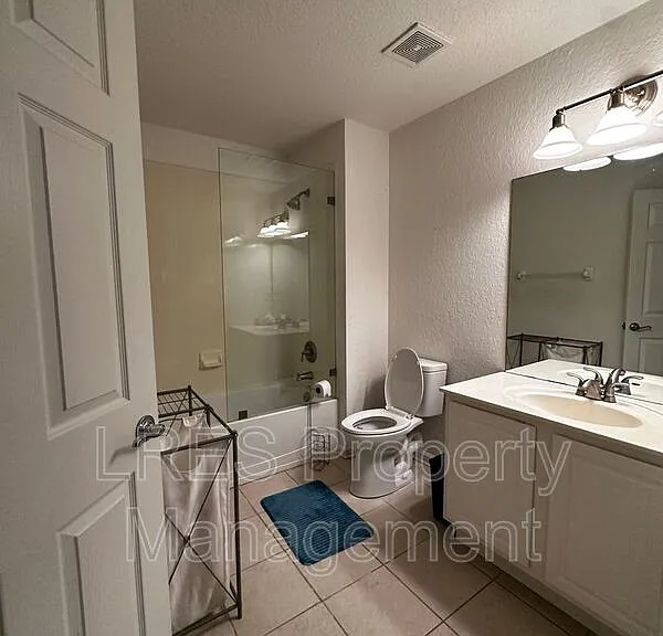 606 Cruz Bay Cir — Photo 22
