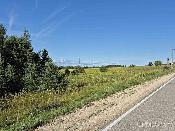 5th image of River Rd