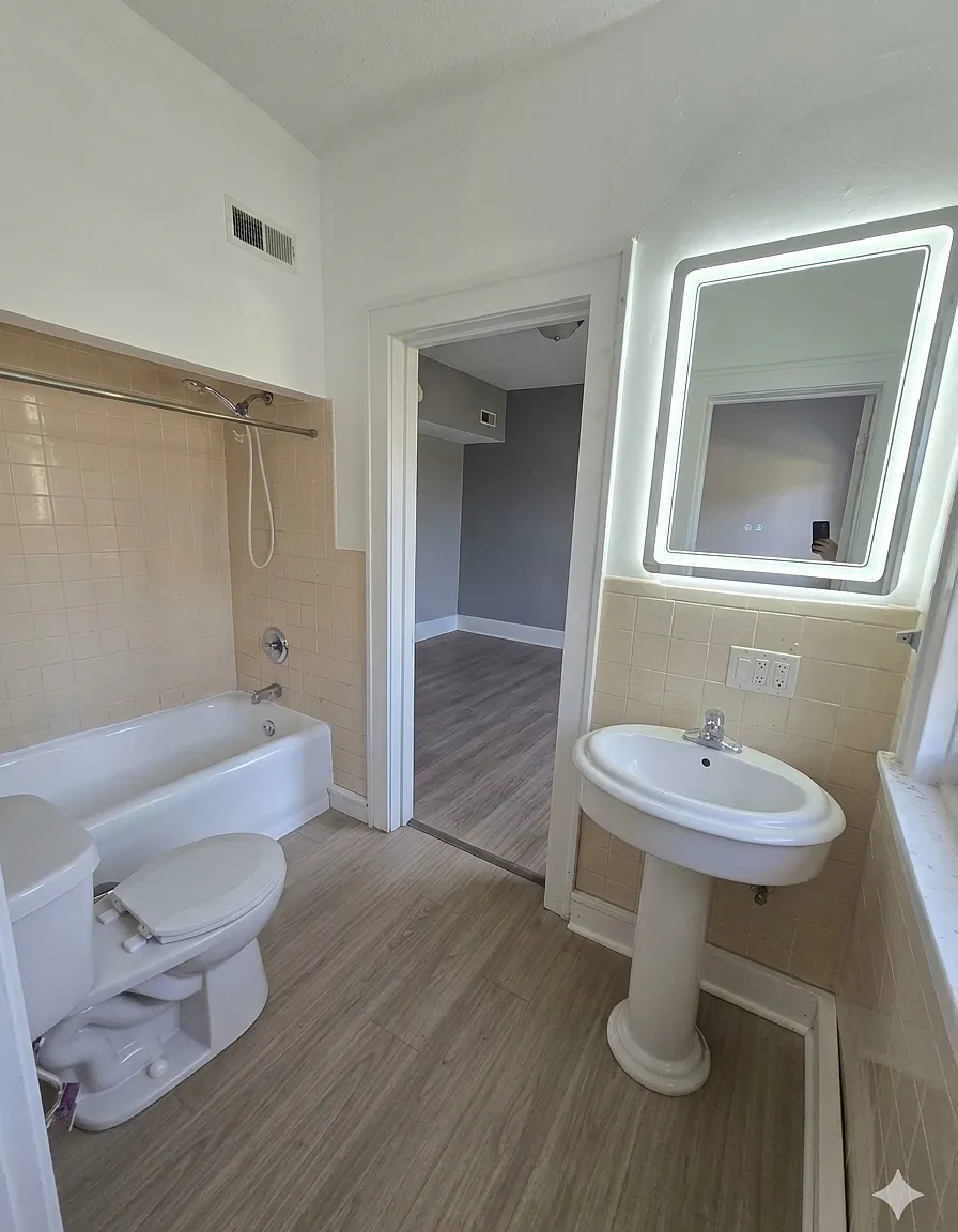 316 North Broad St. (8 plex) — Photo 3