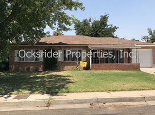 9019 Los Arboles Ave NE, Albuquerque, NM 87112