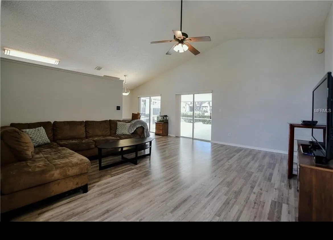 Building Photo - 3828 Heritage Oaks Ct