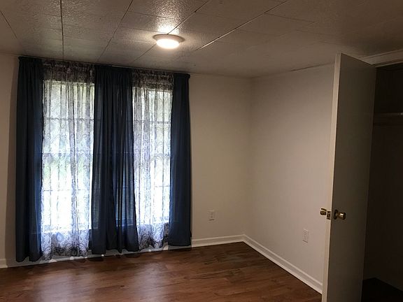5th image of 601 1st St